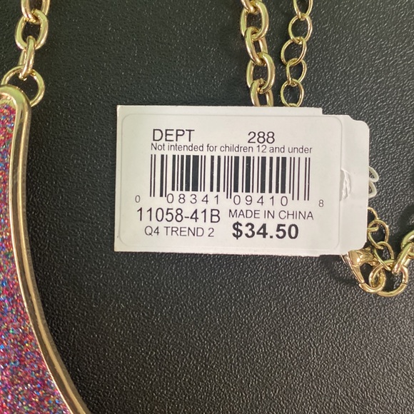 NWT CLEARANCE Christmas Holiday Macy’s Half Moon Crescent Necklace - Pink - Picture 3 of 3